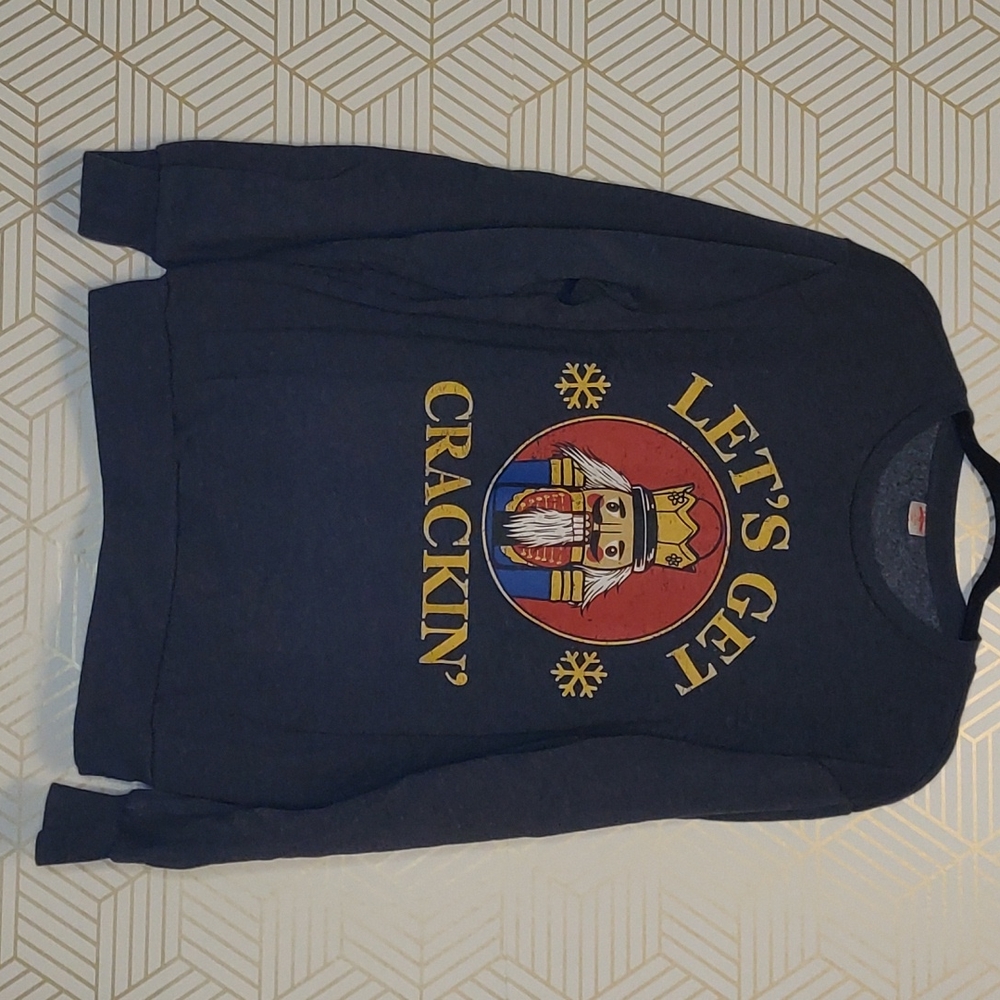 Holiday Christmas Let's get crackin sweatshirt. New without tags size men's med